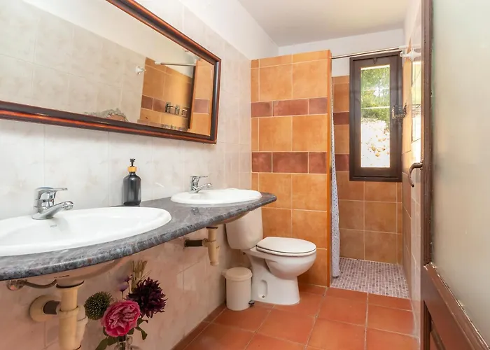 Dom wakacyjny Masia Garriga, Casa Gran Girona