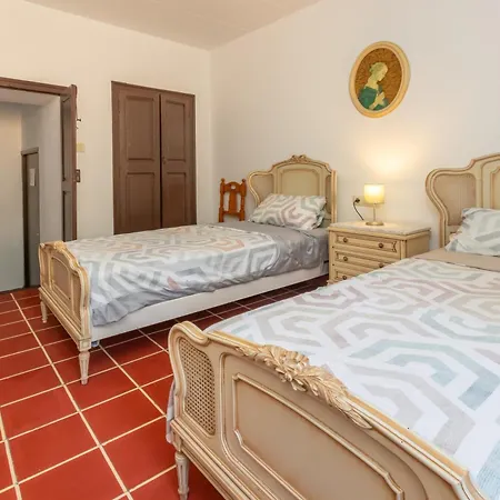 Tatil Evi Masia Garriga, Casa Gran Girona